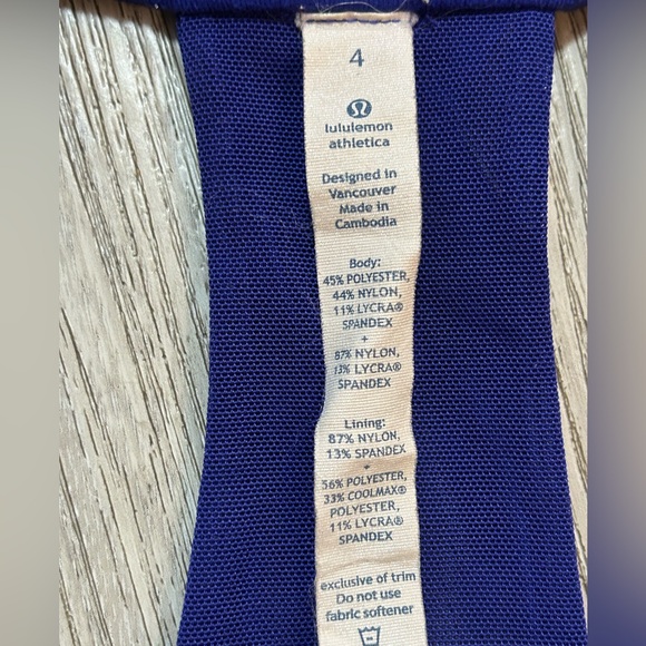 Lululemon Athletica Blue & White Striped Scoop Neck Tank Top - Picture 5 of 8